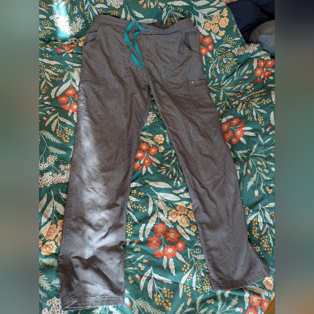 FIGS Yola Pants - Graphite - Picture 3 of 3